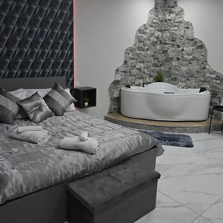 Vesuvius Dream Hotel Boscotrecase Bagian luar foto