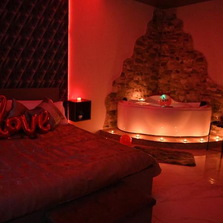 Vesuvius Dream Hotel Boscotrecase Bagian luar foto