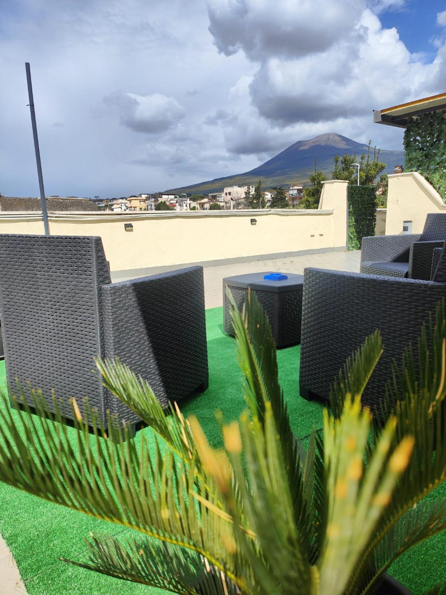 Vesuvius Dream Hotel Boscotrecase Bagian luar foto